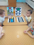 Изучаем ПДД.